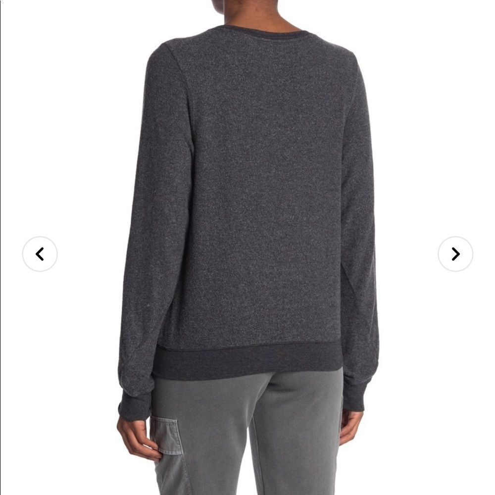 NWT Wildfox Grey Baggy Beach Snake Heart Sweatshirt - Picture 3 of 4